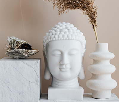 Buddha Head with white marble